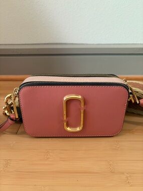 Marc Jacobs Rose Pink Double-Zip Camera Crossbody